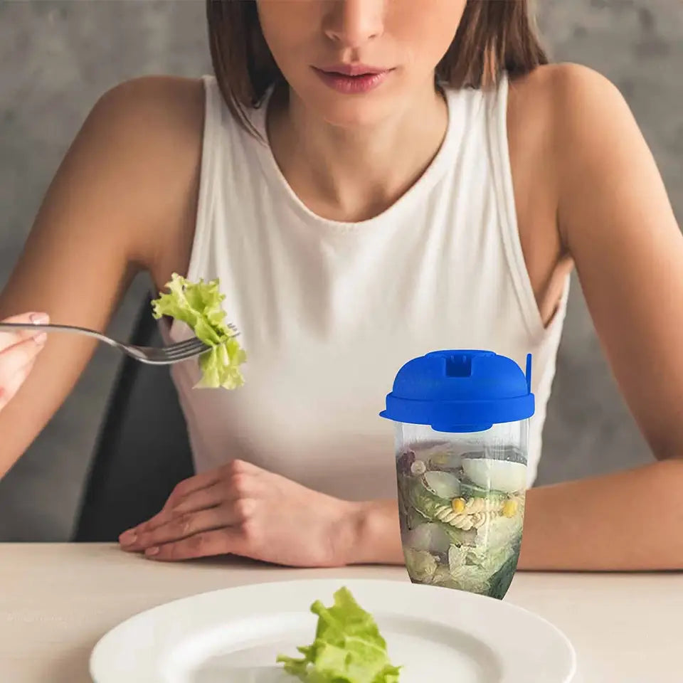 Salad Shaker Cup with sauce holder